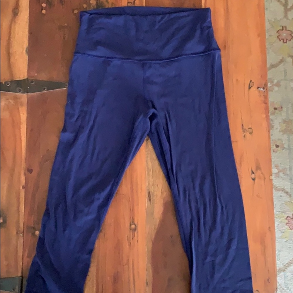 Lululemon align crop size 8